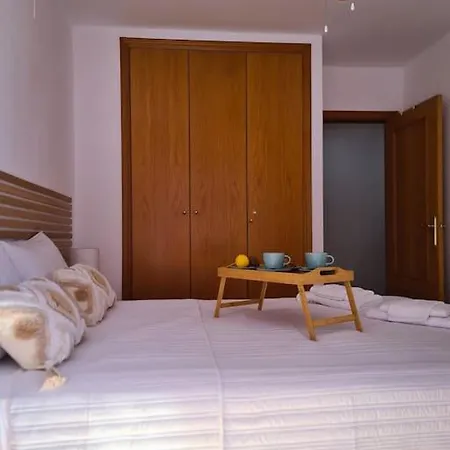 Cuentos De Natalia / The Tales Of Natalia Apartment